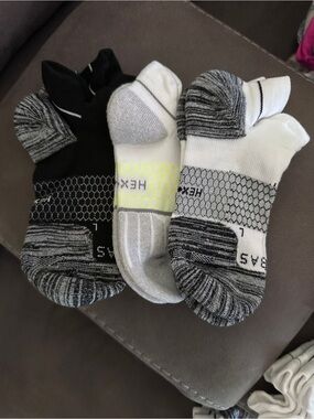 Bombas Low-Cut Athletic No-Show Socks - Black, White, Gray with Neon Accent